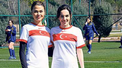 Ο Yağmur Tanrısevsin και ο Aslıhan Karalar έπαιξαν έναν ειδικό αγώνα με την Εθνική Ομάδα Ποδοσφαίρου Γυναικών!
