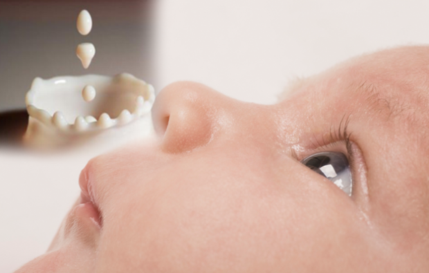 Μητρικό γάλα για μαστίγια σε μωρά