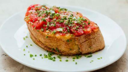 Η απαραίτητη συνταγή της ισπανικής κουζίνας! Πώς να φτιάξετε τηγάνι ντοματίν; Συνταγή για ψωμί ντομάτας
