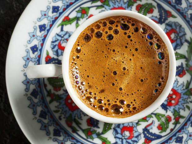 Πίνεται πίνοντας τον τουρκικό καφέ; Διατροφή για να χάσετε 7 κιλά σε 7 ημέρες
