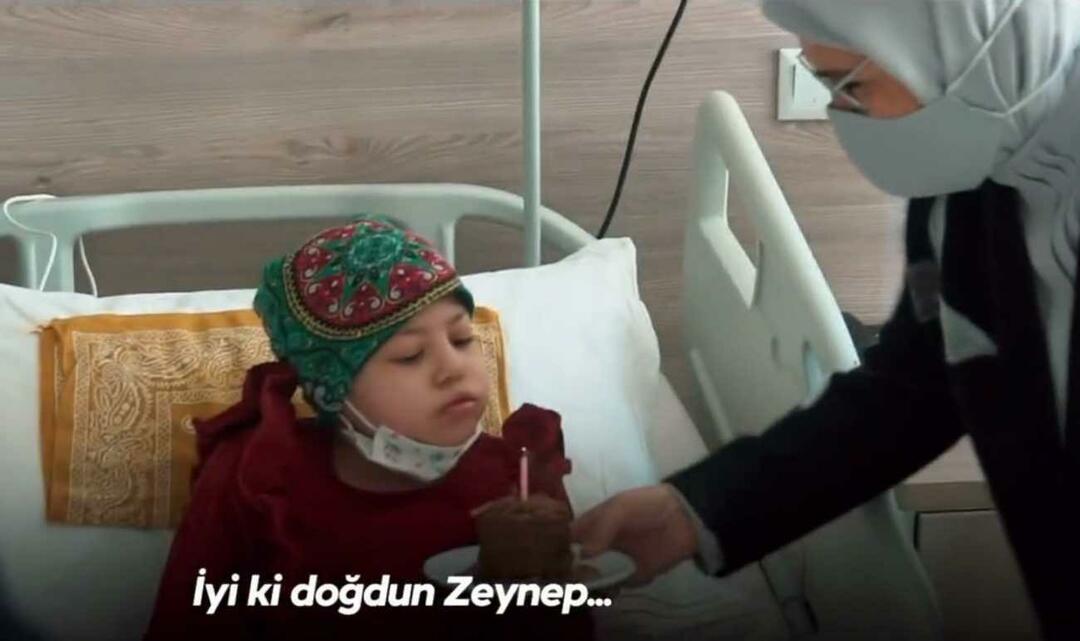 Η Εμινέ Ερντογάν επισκέφτηκε παιδιά με καρκίνο