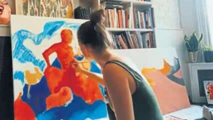 Ο Yasemin Allen περνά τις μέρες της καραντίνας του με την τέχνη στο σπίτι