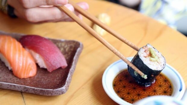 πώς να φτιάξετε σούσι στο σπίτι