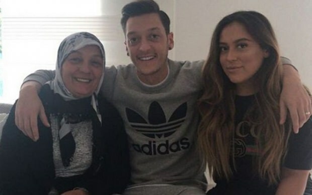 Έτσι ο Mesut Özil περιγράφει τα έτη φτώχειας του