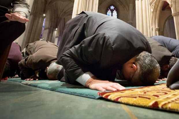 Πώς να προσευχηθείτε στην εκκλησία; Όταν είναι αργά για προσευχή, για να ολοκληρωθεί το rakat