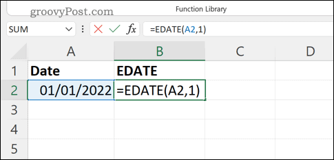 Πληκτρολογώντας έναν τύπο EDATE στη γραμμή τύπων στο Excel