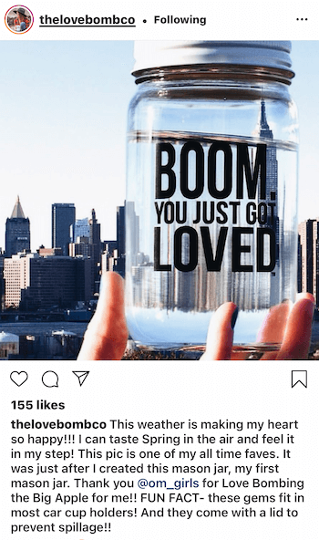 δημοσίευση instagram από @thelovebombco που δείχνει το περιεχόμενο του προϊόντος που δημιουργήθηκε από τους χρήστες και εμφανίζεται στη Νέα Υόρκη
