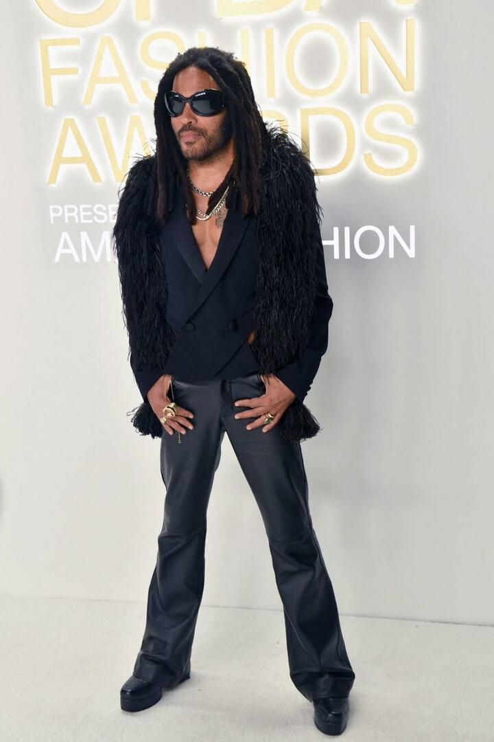 Ο Lenny Kravitz ονομάστηκε fashion icon της χρονιάς 2022