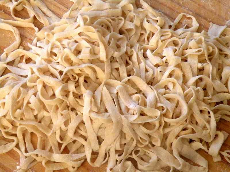 Πώς να αποθηκεύσετε noodles και noodles