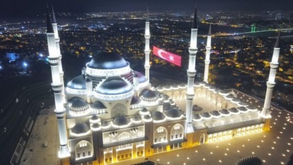 Οι τελικές προετοιμασίες έχουν ολοκληρωθεί στο Τζαμί Çamlıca! Το πρώτο adhan θα διαβαστεί την Πέμπτη