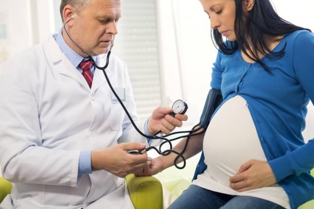 συμπτώματα υψηλής πίεσης του αίματος κατά τη διάρκεια της εγκυμοσύνης