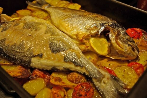 Πώς να μαγειρέψετε γαλάζιο ψάρι; Ο ευκολότερος τρόπος μαγειρέματος μπλε ψαριού! Συνταγή ψητό γαλανόψαρο