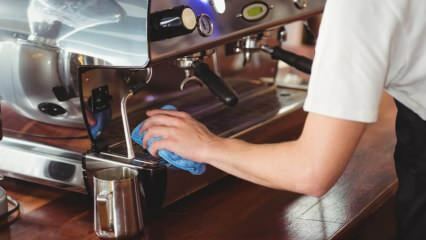 Οι απλούστεροι τρόποι καθαρισμού της καφετιέρας! Βγαίνει ο ασβέστης από την καφετιέρα;