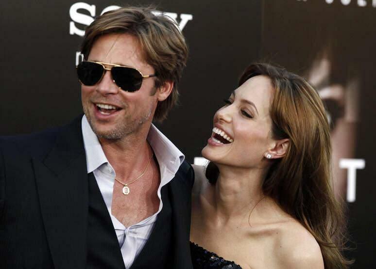 Η Angelina Jolie Brad Pitt μήνυσε ξανά