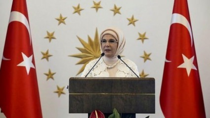 Η πρώτη κυρία Erdoğan καλωσόρισε τις συζύγους των πρεσβευτών